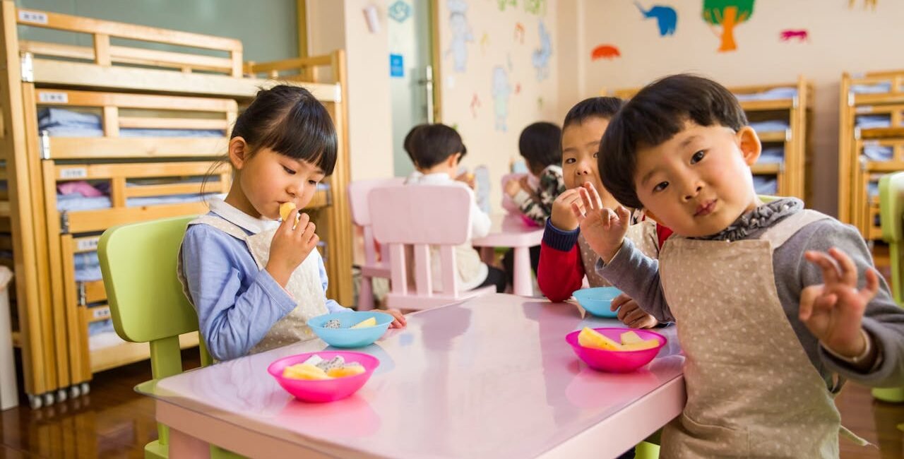 Kursi anak minimalis