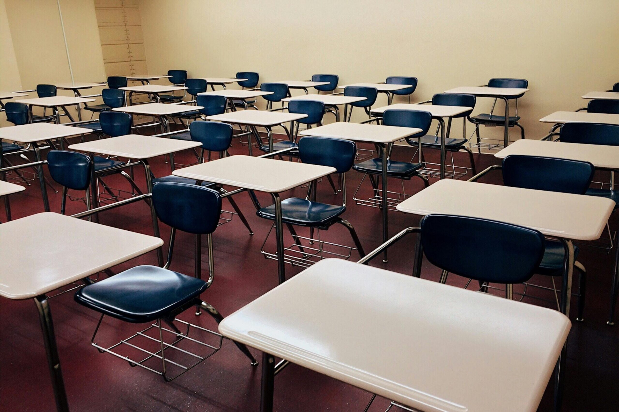 kursi kuliah modern